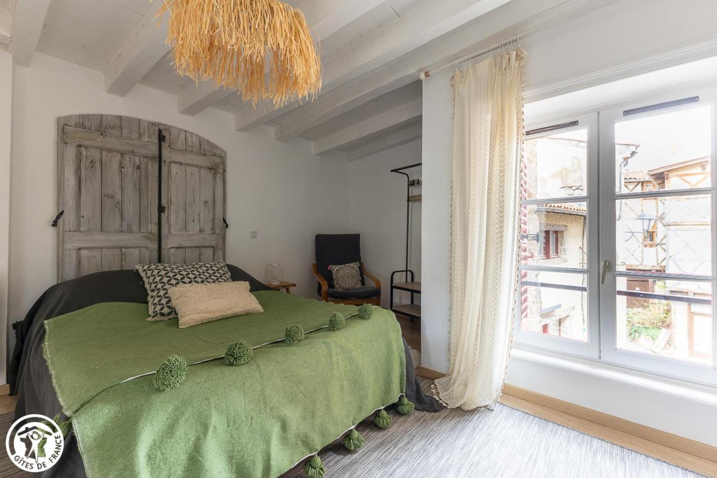 Homestay Le Logis D'hestia Billom