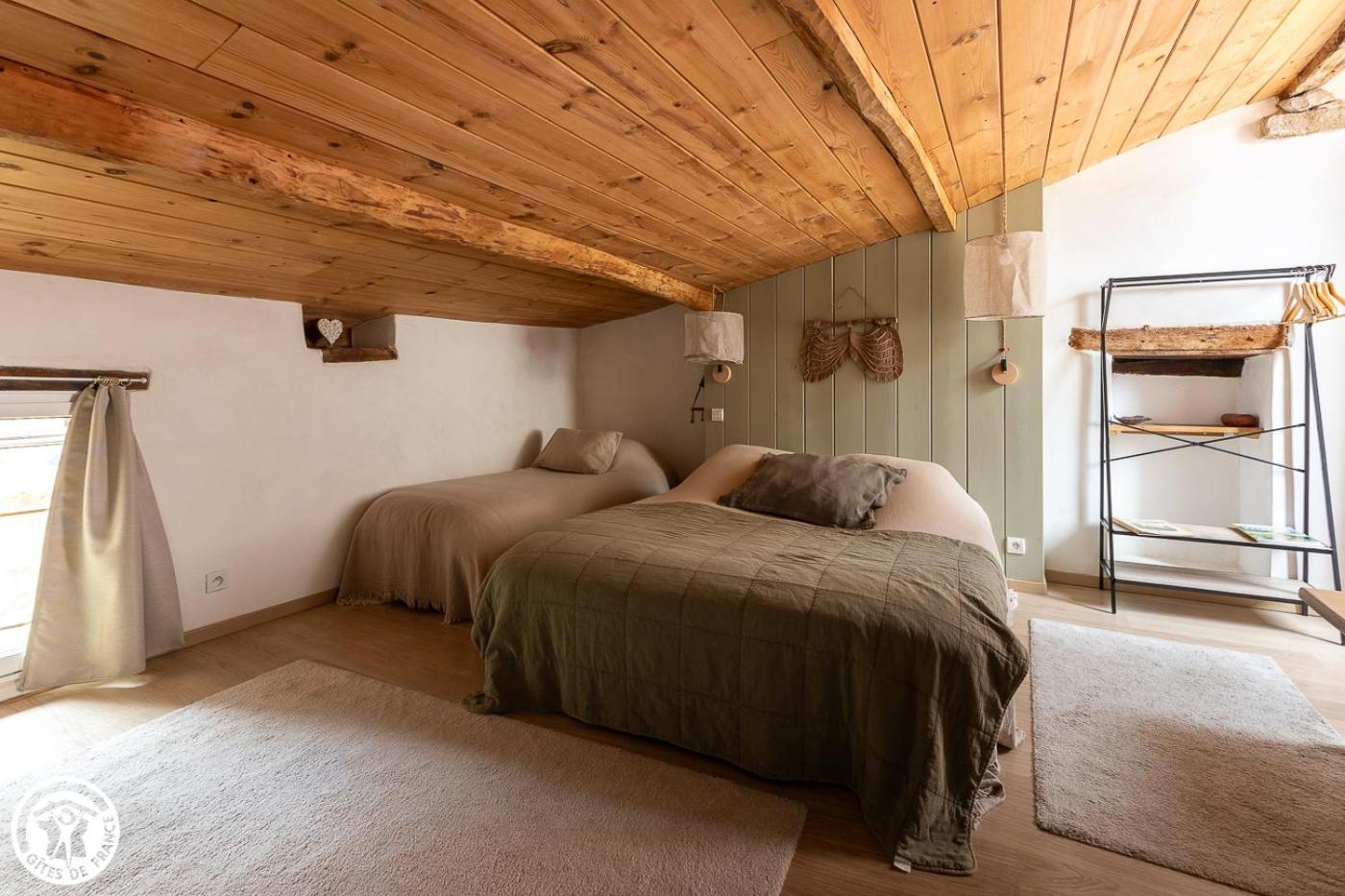 Le Logis D'hestia Homestay Billom